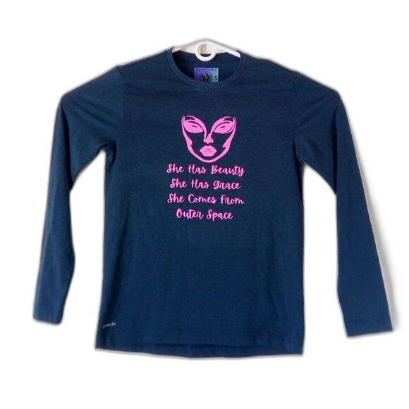 My Gothic Girl T-Shirt Women's S Dark Gray She Comes From Outer Space Streetwear - Picture 2 of 9